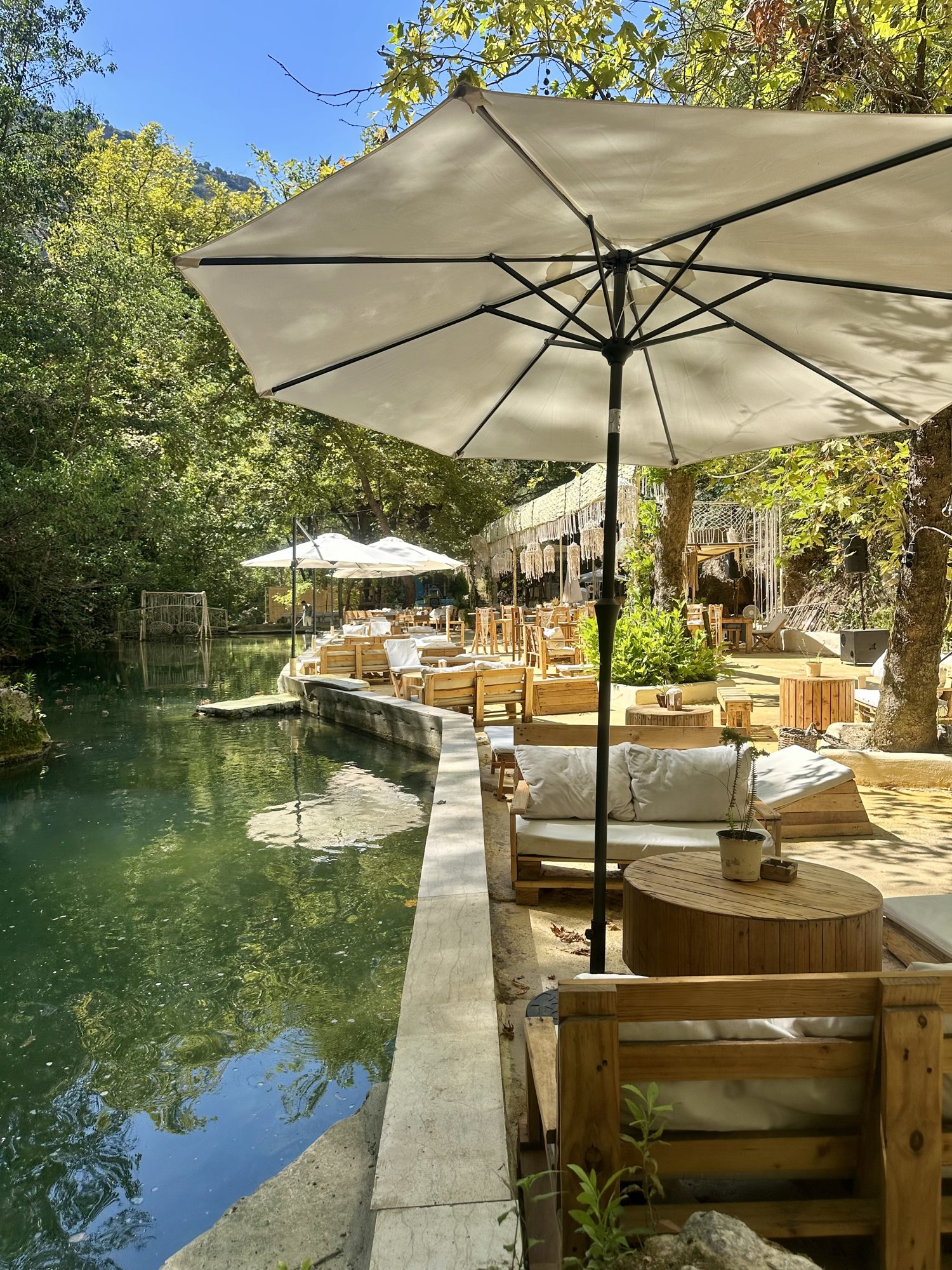 La Rive 2